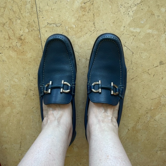 Vintage Salvatore Ferragamo navy Leather Loafers - Picture 2 of 14